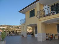 Villa in vendita a Bordighera - Rif. 159-37